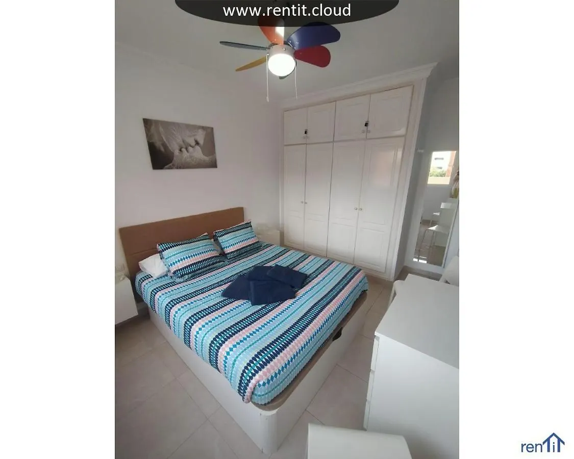 Los Cristianos Cris Sol Wifi Pool location